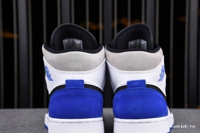 MID BLACK 1 TOE' JORDAN SE 'ROYAL AIR 1129